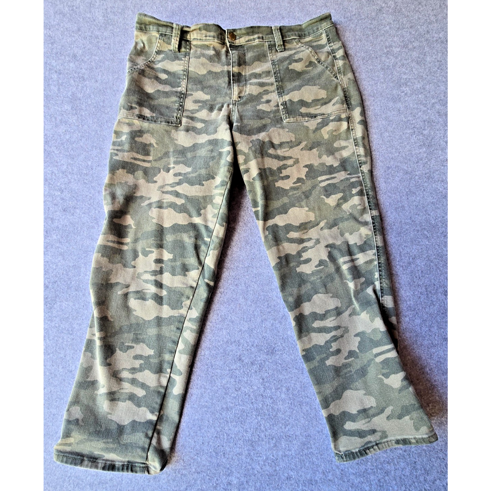 UNIVERSAL THREAD Green Camo Stretch High Rise Straight Jeans Size 16/33